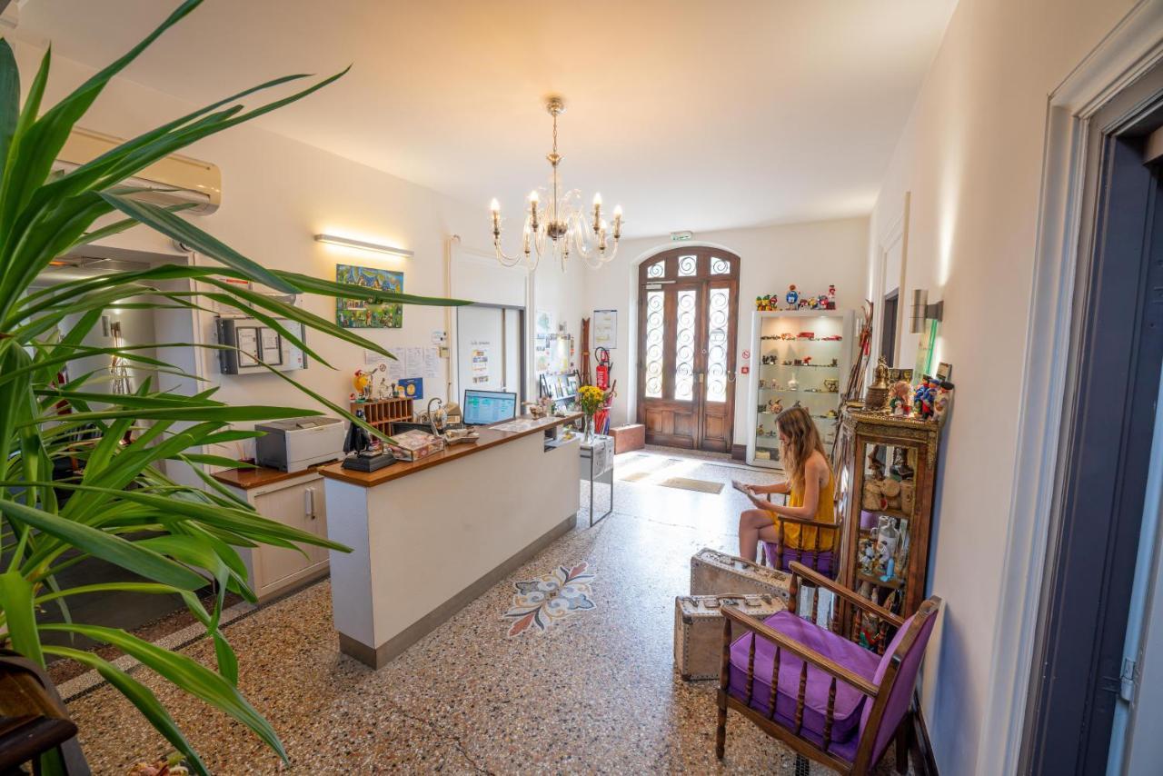Le Manoir D'Agnes Logis Hotel Restaurant Tarascon-sur-Ariege Bagian luar foto