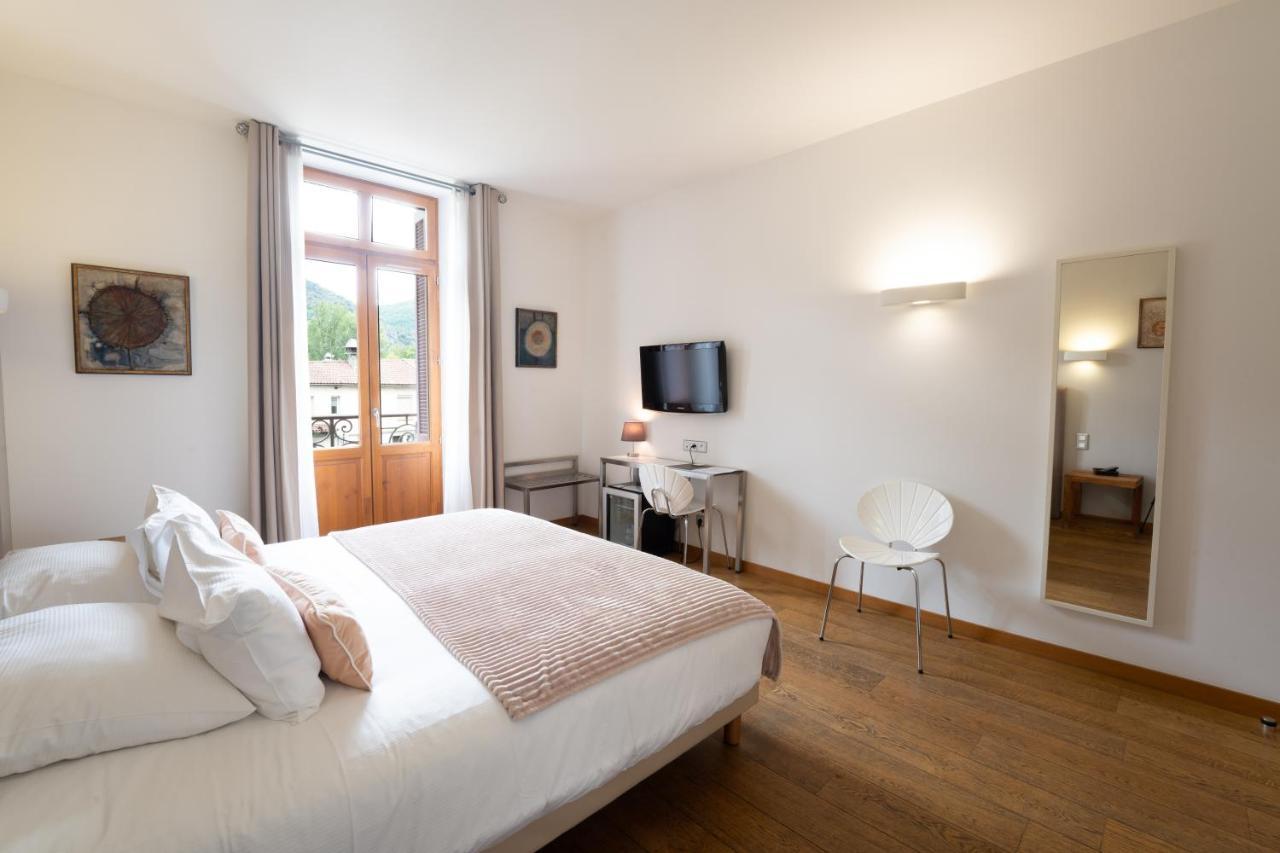 Le Manoir D'Agnes Logis Hotel Restaurant Tarascon-sur-Ariege Bagian luar foto
